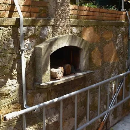 Villa Claudia - 1 Minute Walk To Porto Venere