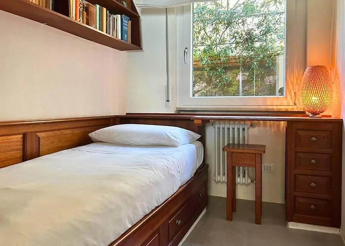 Claudia - 1 Minute Walk To Villa *